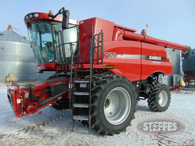 2011 Case-IH 7210_1.jpg